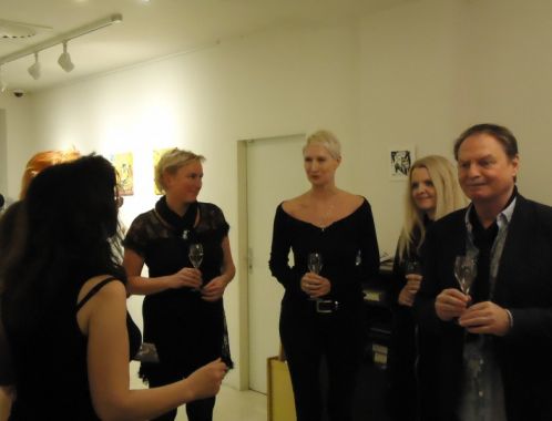 Souhvězdí Bohumila Hrabala a Harlekýn na římse