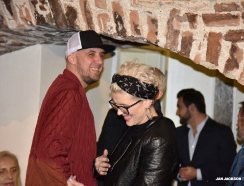 Manažerka Sylvy Lauerové - Bára Kozáková a jeden ze tří kmotrů knihy - český rapper Tafrob