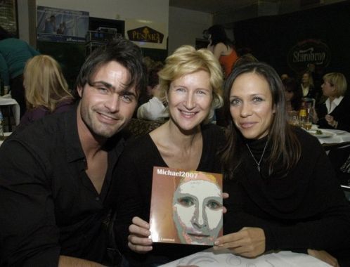 Křest knihy Michael2007 - autorka Sylva Lauerová s Mirkem Šimůnkem a Evou Horzinkovou
