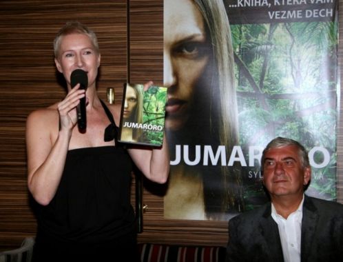 Křest románu Jumaroro: Sylva Lauerová, Miroslav Donutil (foto: Klára Smílková)