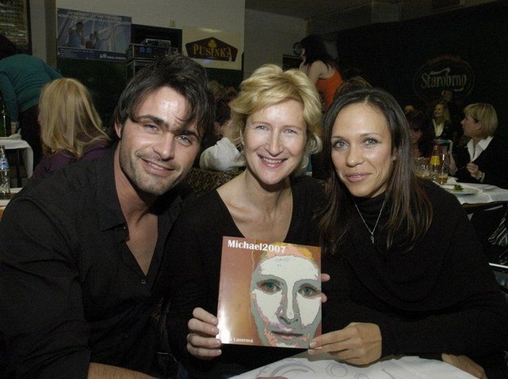 Křest knihy Michael2007 - autorka Sylva Lauerová s Mirkem Šimůnkem a Evou Horzinkovou