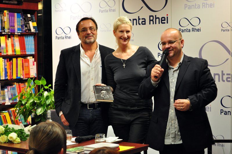 křest Bratislava 29.11.2012, foto Jan Jackson