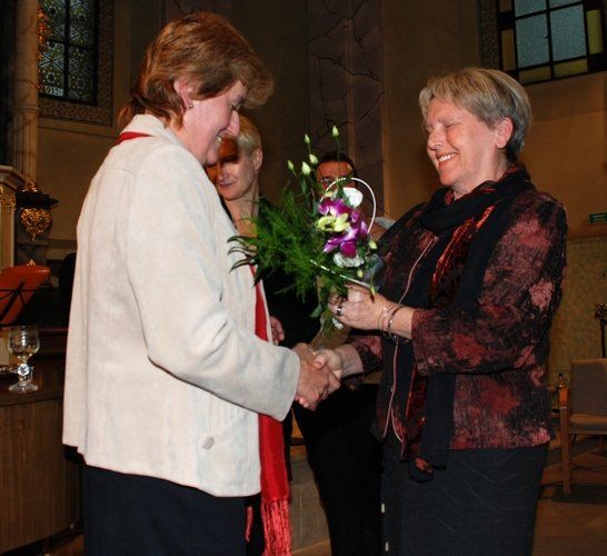 Křest knih Karly Krátké, Rakovník (Karla Krátká vlevo)