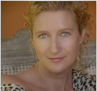 Sylva Lauerova - African inspiration.