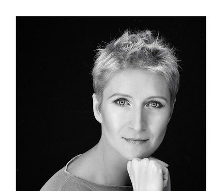 Sylva Lauerova (photo: Karel Losenicky Milano, styling: OLO Dressing, make-up: GG Milano)