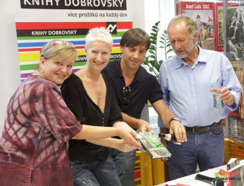 Jumaroro novel launch in  Brno  - Marcela Vandrová, Sylva Lauerová a Roman Vojtek. Photo by František Kressa