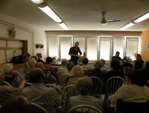 Benefiční literárně-hudební program při příležitosti Mezinárodního dne seniorů