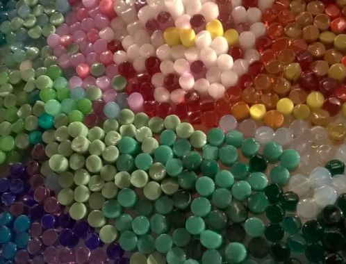 Sylva Lauerová hostem vernisáže Hrátky se sklem