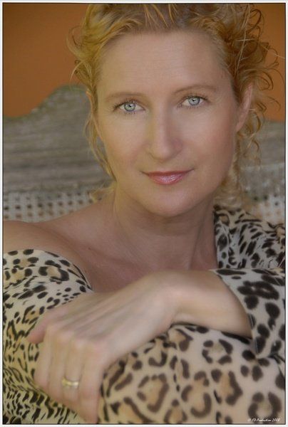 Sylva Lauerova - African inspiration.