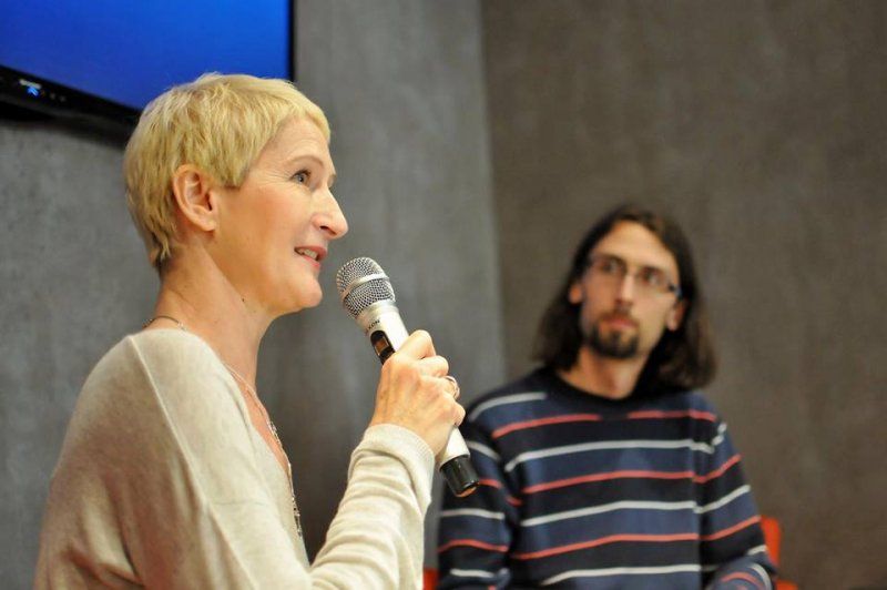 Sylva Lauerová´s autograph session in Ostrava; Photo by Lukáš Ston
