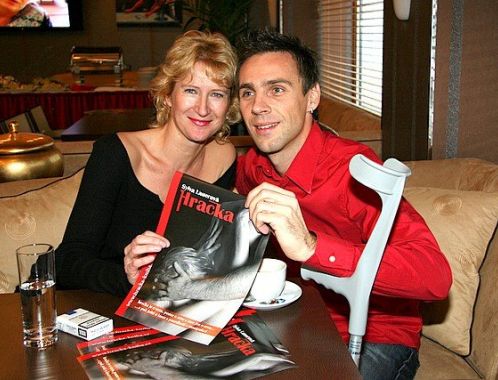 Křest Hračky - spisovatelka Sylva Lauerová a Roman Vojtek (foto: Klára Smílková)