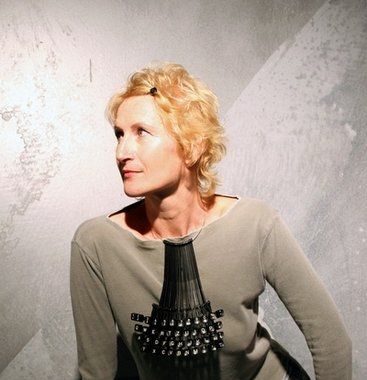 Designblok '09 - nejvíc mne uchvátil psací stroj... tedy originální šperk Dany Bezděkové