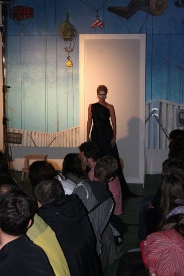 Designblok '09 - IMPERSONED - Sylva Lauerová a velké společenské šaty