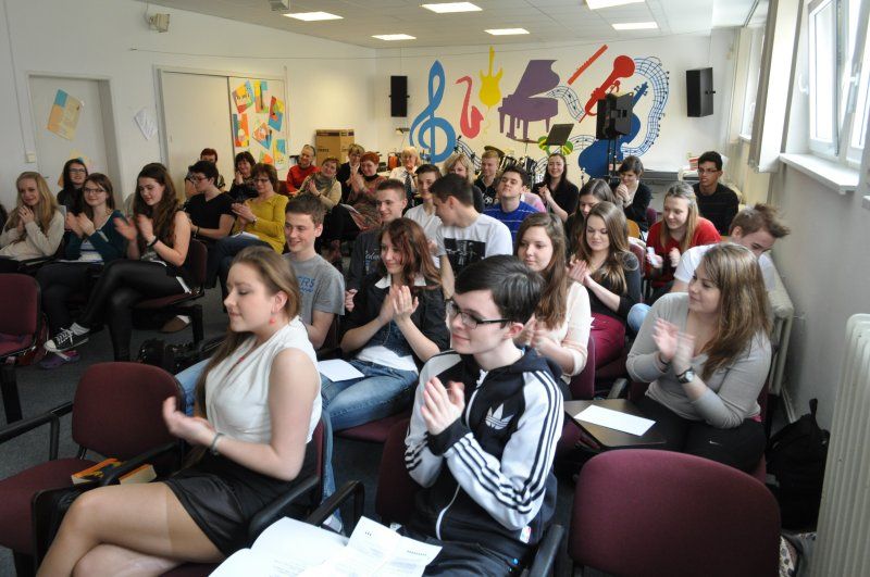 Sylva Lauerová na přednáčce GJBI; Foto: Jan Jackson