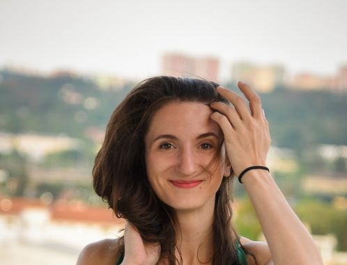 Zástupce mezistupně spolupracovník a přítel