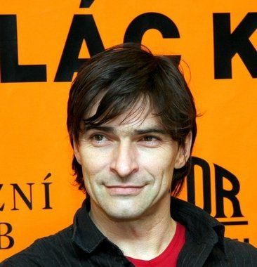 Hračka - autogramiáda NeoLUXOR Praha - Zdeněk Podhůrský (foto: Klára Smílková)