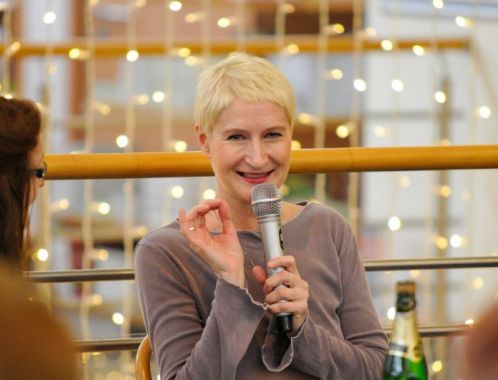 Sylva Lauerová pokřtila SEXY strategie v Ostravě - kmotrou byla moderátorka Kateřina Huberová.