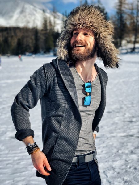 Zástupce pojmu spolupracovník s tendencí stát se přítelem