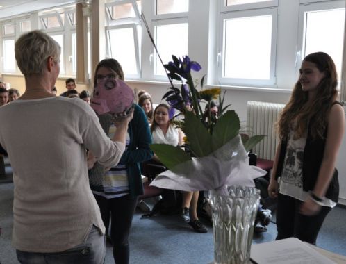 Sylva Lauerová during her experimental poetry lecture at GJBI