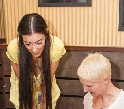 Sylva Lauerová při autorském čtení v Chotěboři