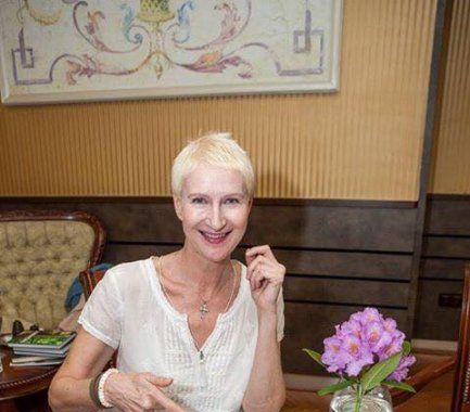 Sylva Lauerová při autorském čtení v Chotěboři