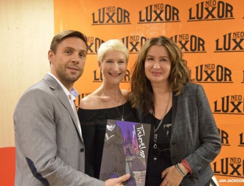 Křest komiksového románu TICHOŠLAP Sylvy Lauerové v Praze - autorka s  kmotry knihy, Romanem Vojtkem a Irenou Pavláskovou