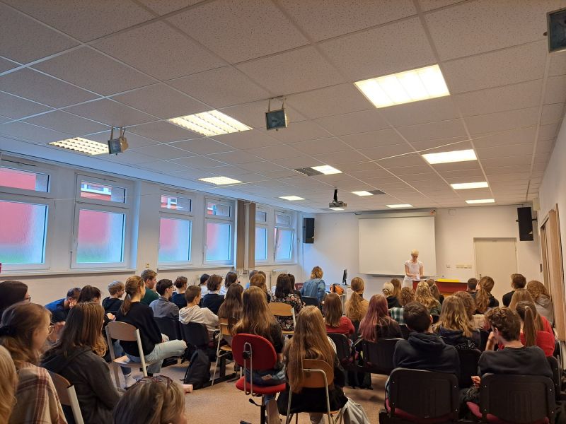 Den poezie 2023 na Gymnáziu Jana Blahoslava v Ivančicích