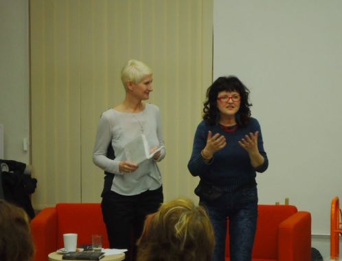 Harlekýn na římse