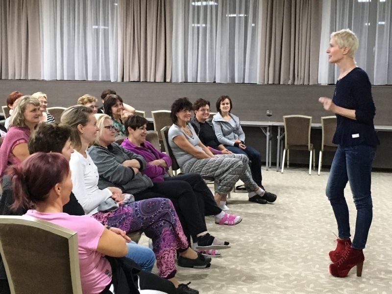 Sylva Lauerová a její show  "Životní styl a SEXY strategie" v Černé Hoře