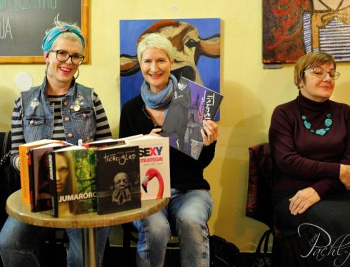 Sylva Lauerová a Bára Kozáková na autorském čtení v Třebíči