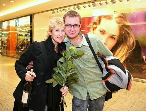 The Toy - Book signing event, Brno, 12.12.2007 (photo: Klara Smilkova)