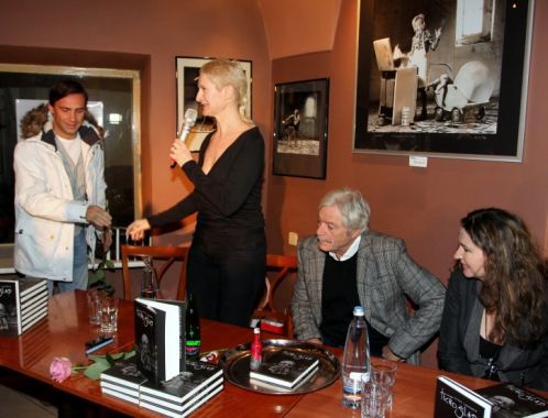 Juraj Kukura a další celebrity se doslova slétli, aby přivítali Tichošlapa!