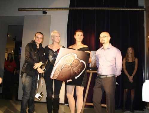 Sylva Lauerová na slavnostním zahájení Art for Life 2012