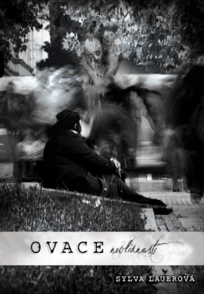 grafika a foto Jan Jackson / ilustrace Monika Sedlářová