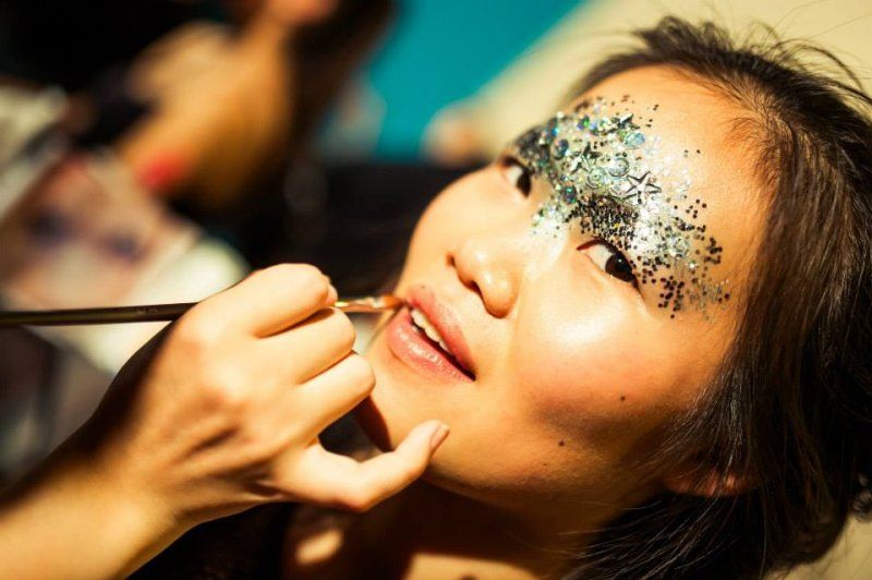 Backstage Zdroj: Sci-Fi Safari